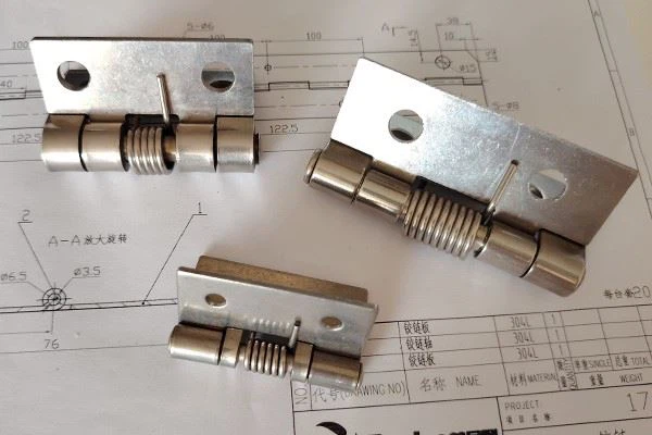 Adjusting Self Closing Pool Gate Hinges