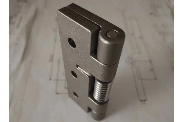 Cast Iron Chrome-plated Spring Hinges, Beautiful Craftsmanship, Are Commonly Used in Shopping Mall Display Racks