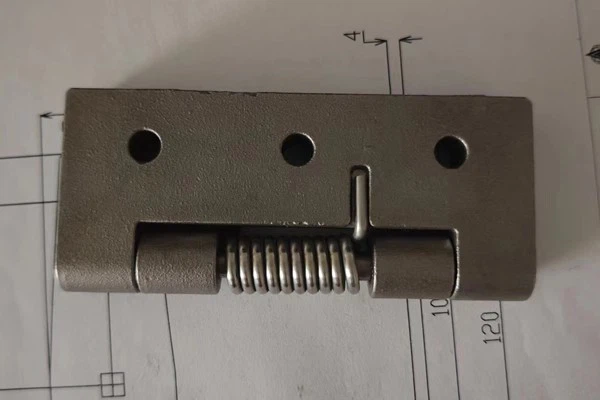 Cast Iron Chrome-plated Spring Hinges, Beautiful Craftsmanship, Are Commonly Used in Shopping Mall Display Racks