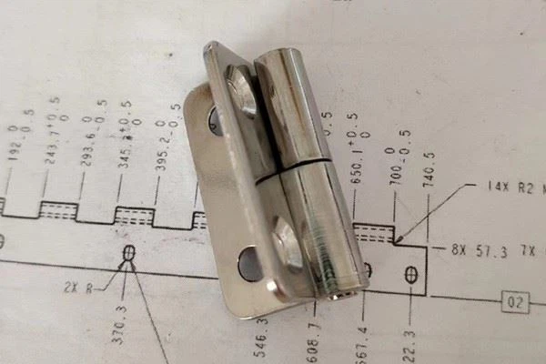High-quality Metal Hinges, Strictly Tested For Quality, Excellent Quality