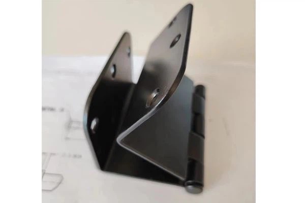 Impact-resistant Spray-coated Fixed Hinges