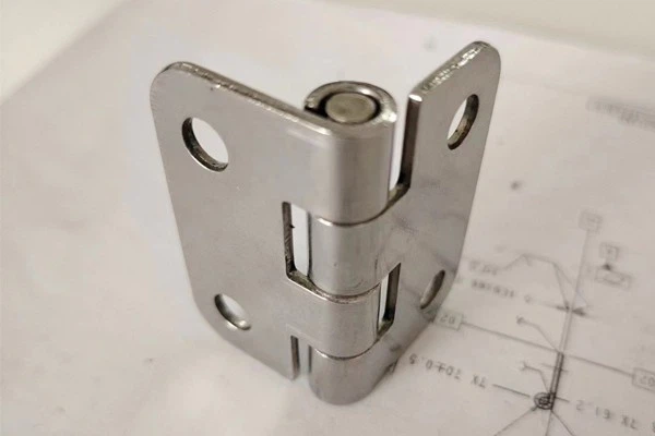 Silencer Hinges