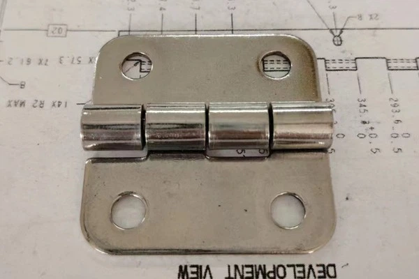 Silencer Hinges