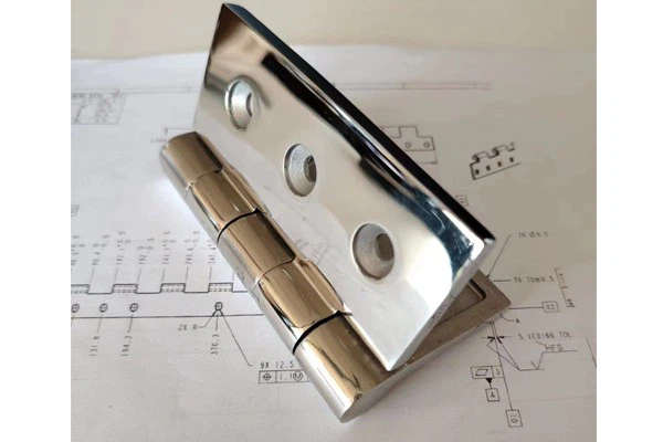 Thick Hinge